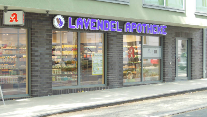 Aussenansicht der Lavendel Apotheke